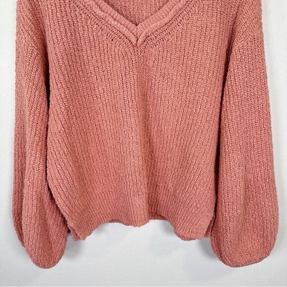 Gentle Fawn Women’s Chunky Knit Dusty Rose Sweater - Picture 7 of 16